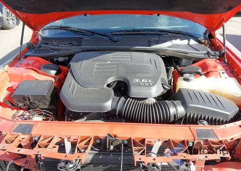 2020 Dodge Challenger Sxt z USA, uszkodzony, nr VIN 2C3CDZAGXLH146542